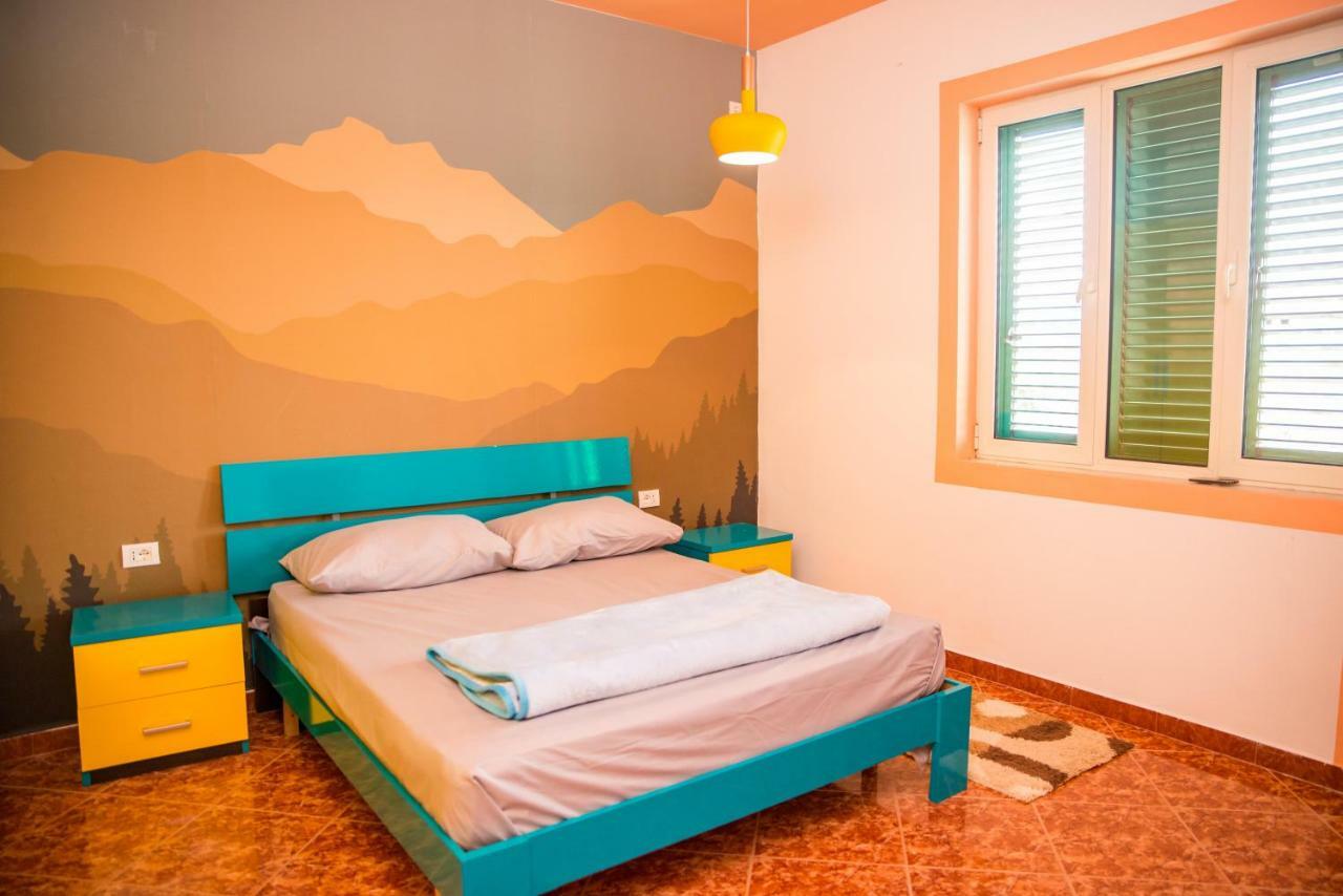Our Way Guest House & Hostel Shkodër Eksteriør bilde