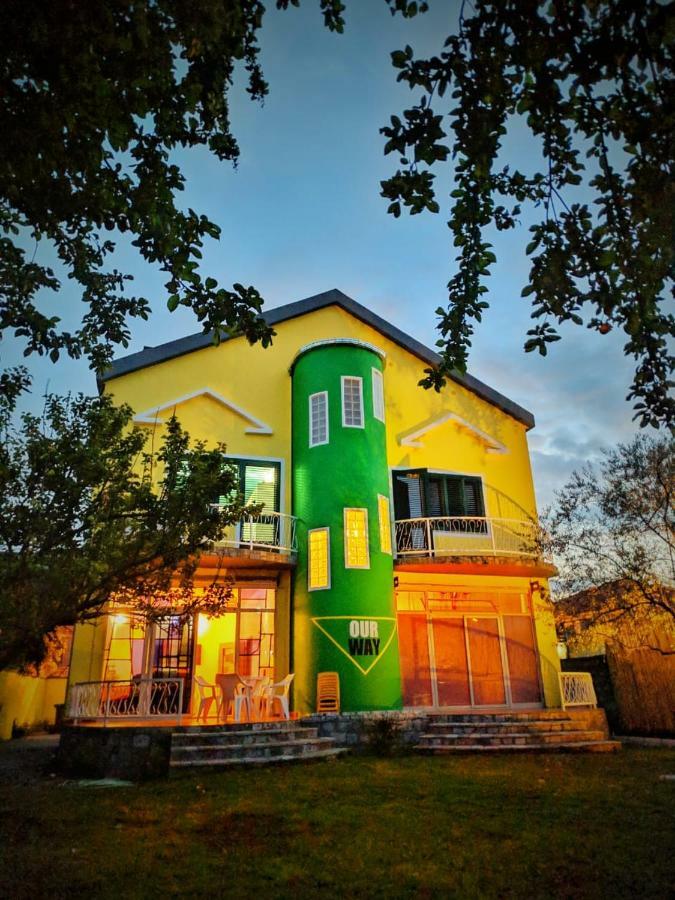 Our Way Guest House & Hostel Shkodër Eksteriør bilde